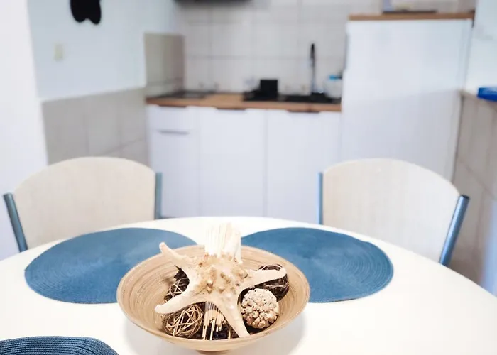 Apartman And Marica Makarska